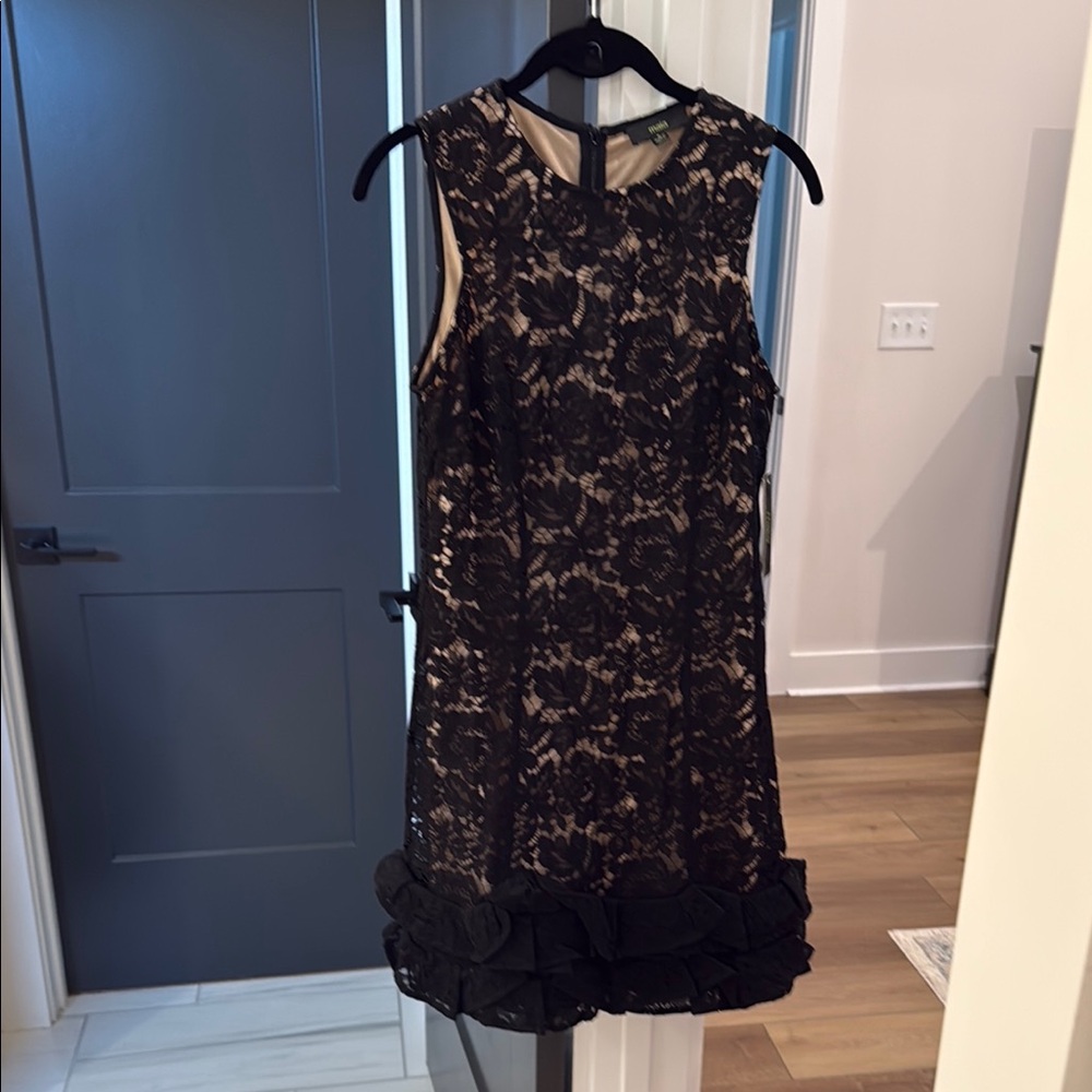 Black and Tan Sleeveless Sheath Mini Dress
